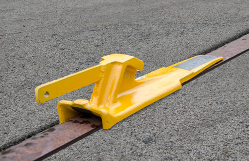 Locomotive Chocking Skate (Flush Rail, Right)