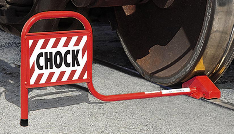 Whack ‘Em Single Railroad Wheel Chock with Flag – Flush Rail