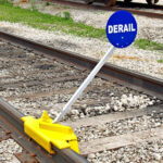 4014-09-S SaberTooth® Portable 2-way Freight Car Derail Smaller