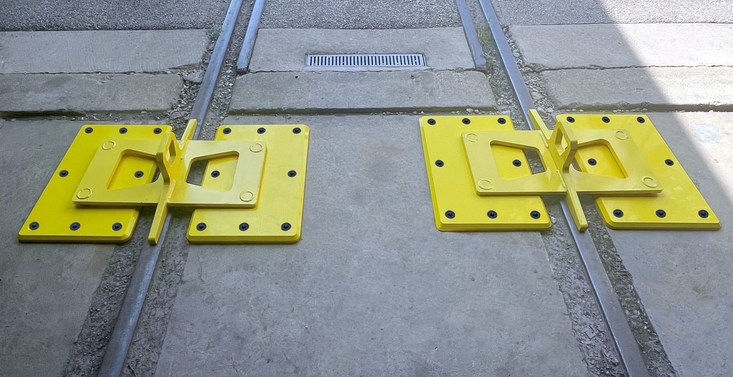 Item #: 4016-26 Two-Way Flush Rail Car Stops